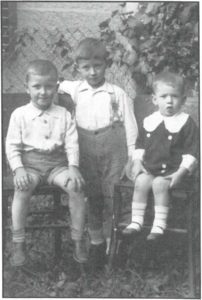 1935: Emilio, Fabio and Mario Borzaga, brothers